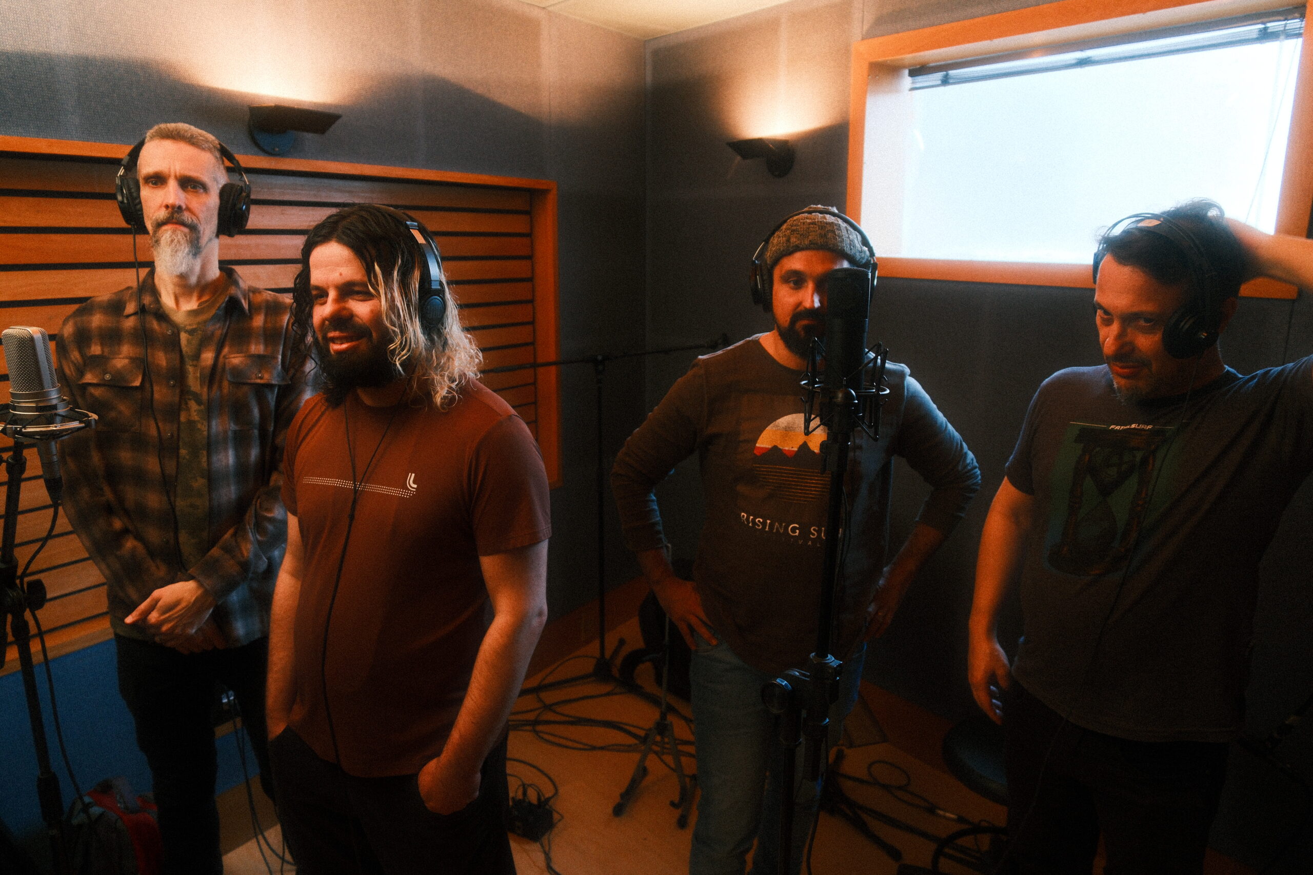 Terra Celta celebra a liberdade de viver e se redescobrir a dois no novo single “Pé na Estrada”