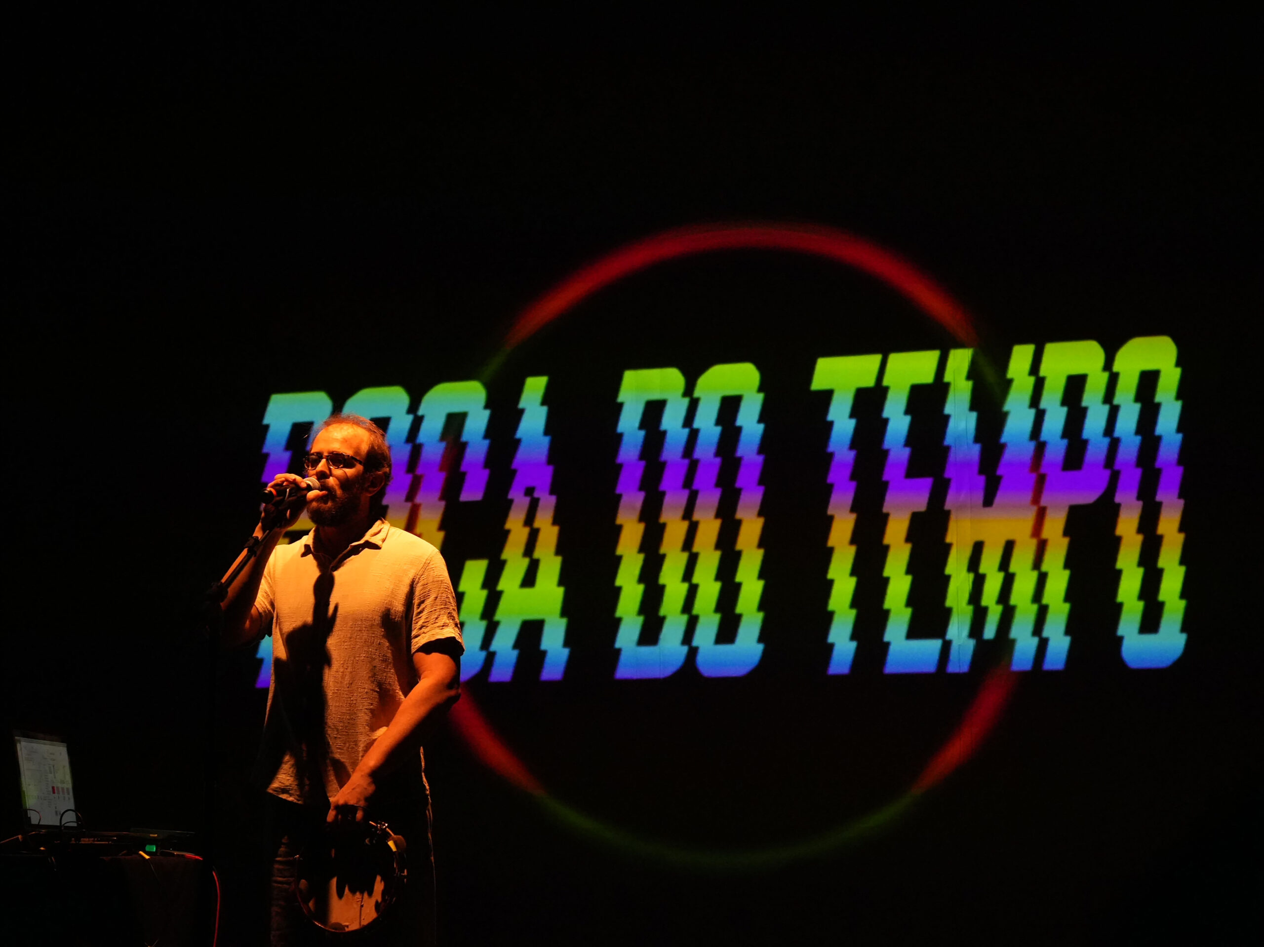 Sergio Krakowski leva “Boca do Tempo” ao BNDES em experiência que une pandeiro, tecnologia e imagem.